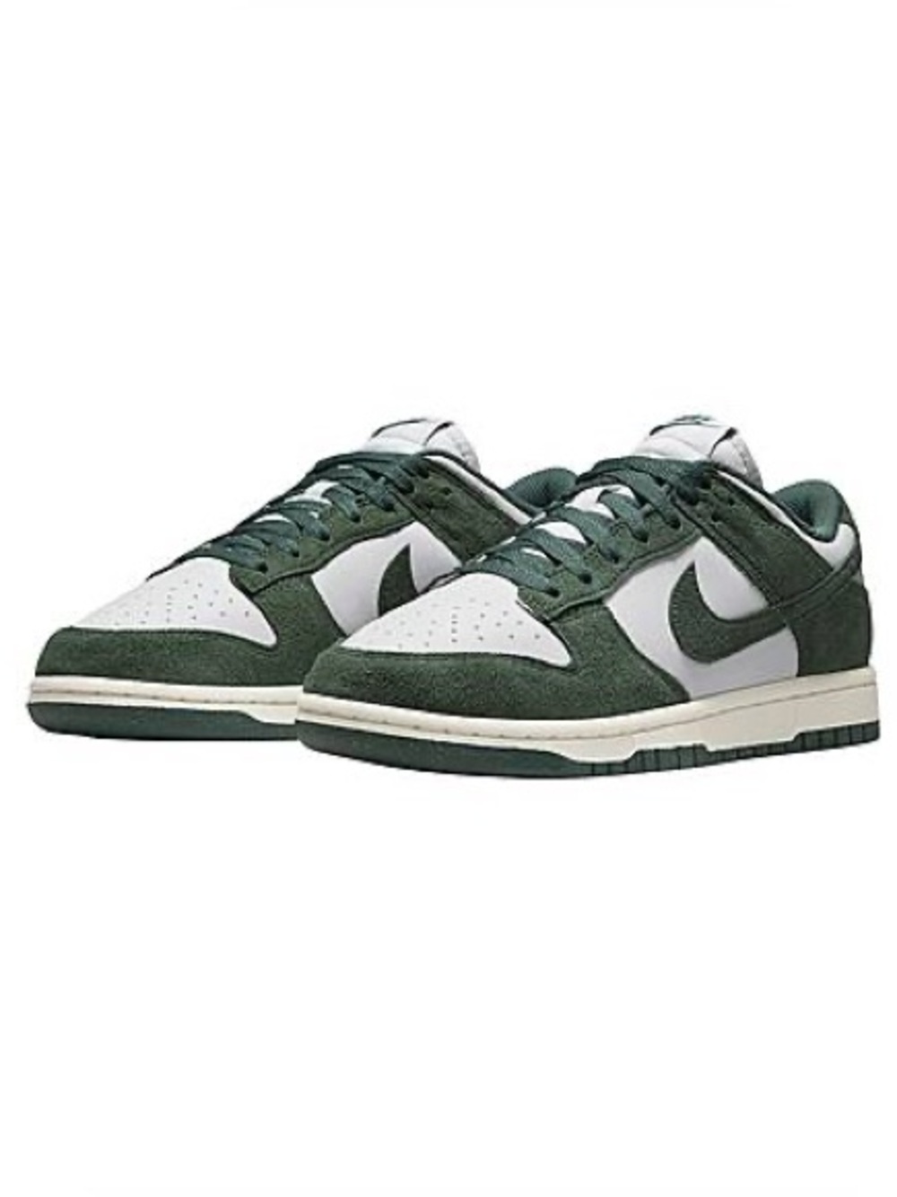 Nike Shoes Dunk Low Women’s Size 8 Vintage Green